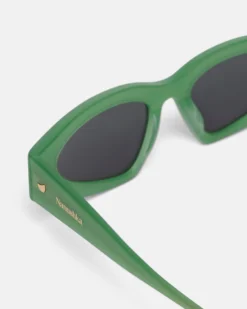 Nanushka Crista - Bio-Plastic D-Frame Sunglasses - Green -Nanushka Sale Store CRISTA GREEN BIO PLASTIC 03 f6d6f0d3 5ea5 41f2 9bde 316159090fe3