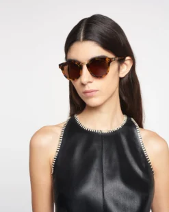 Nanushka Duy - Bio-Plastic Round-Frame Sunglasses - Dark Amber -Nanushka Sale Store NAN SS24 WW FULL BODY CROPPED 30