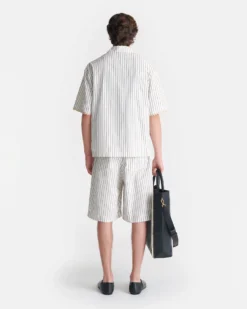 Nanushka Felix - Striped Bermuda Shorts - Creme -Nanushka Sale Store NM25SSTP10105MAXTON CREME STRIPESHIRTING CROCHET 2 f05b05eb ccd9 48f7 99a0 3b7a9a3f22b0