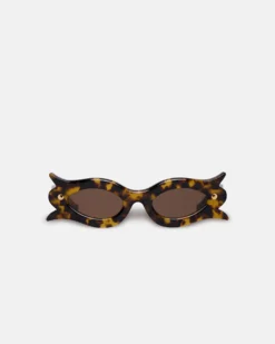 Nanushka Tully - Bio-Plastic Floral-Shaped Sunglasses - Dark Amber