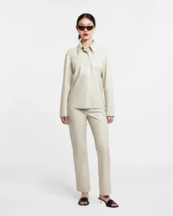 Nanushka Vinni - Okobor™ Alt-Leather Pants - Creme -Nanushka Sale Store NW22CRPA00271 VINNI CREME OKOBOR 02