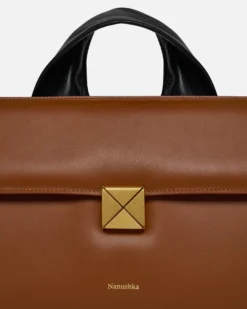 Nanushka The SANDI Lock - Top Handle Bag - Tan -Nanushka Sale Store NW25CRBG09503SANDILOCK TAN LEATHER 04 27882de1 cfcb 412c b0f3 194867360c34