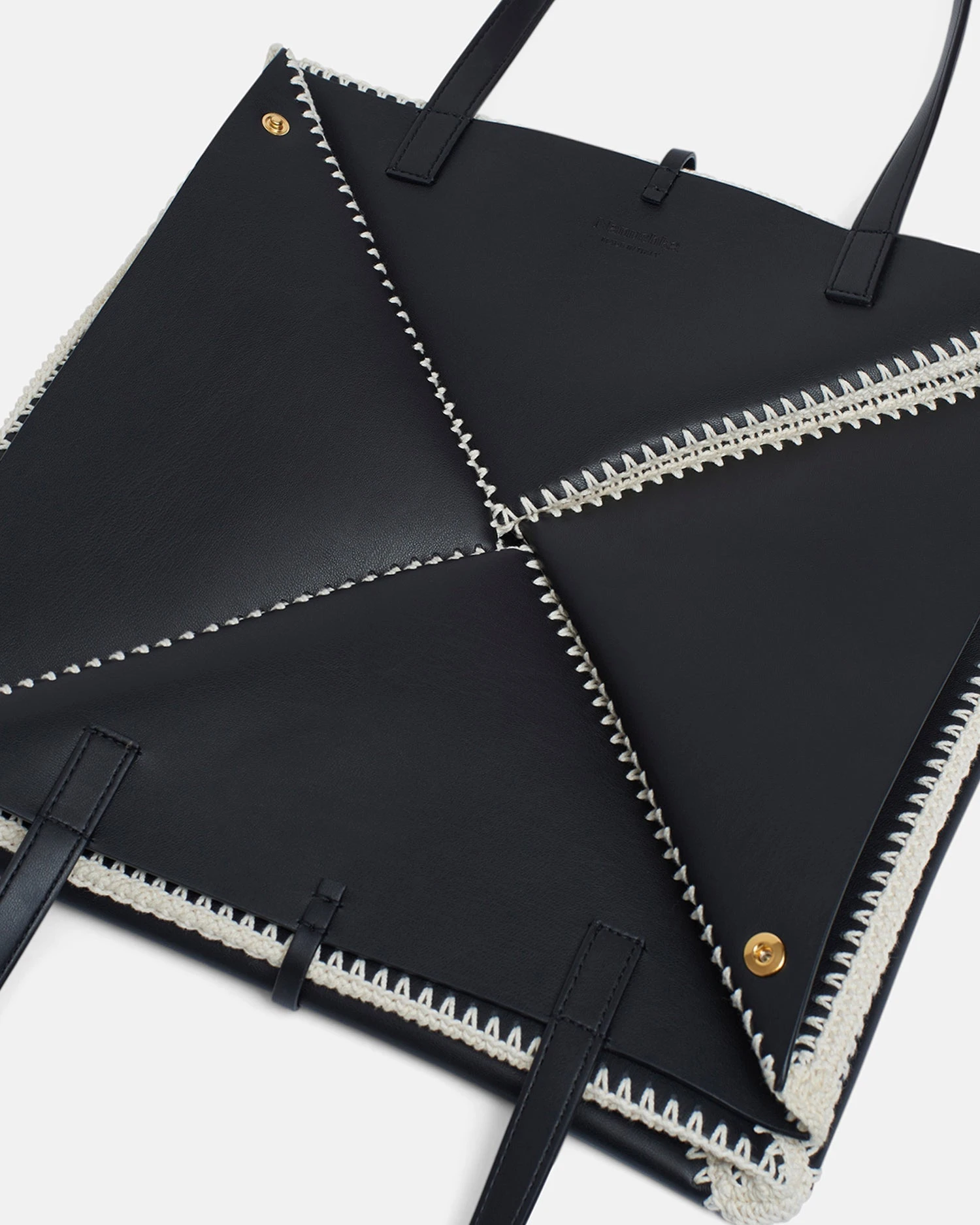 Nanushka Origami Tote Large - Alt-Nappa Crochet Tote - Black/Crème 4 Nanushka Origami Tote Large - Alt-Nappa Crochet Tote - Black/Crème - Image 4